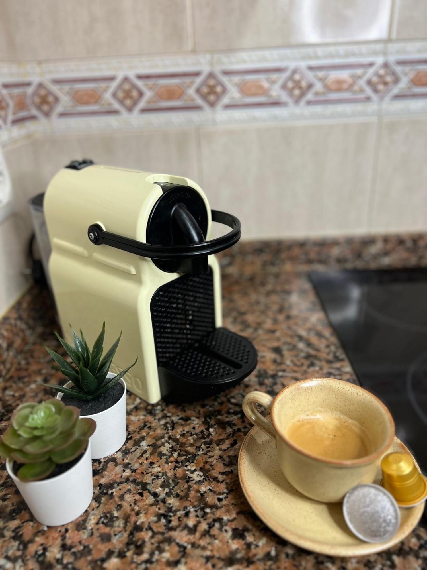 Piso Ideal Para Una Familia Ubicado Cerca Del Mar 布拉内斯 外观 照片